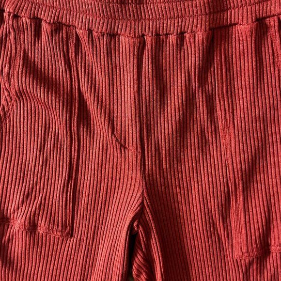 NEW RIVER + SKY Sundown Gemma Crop pants and  Downtown tee - Picture 11 of 11